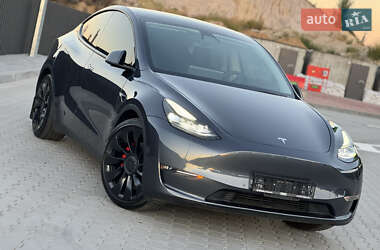 Внедорожник / Кроссовер Tesla Model Y 2022 в 