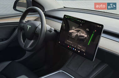 Внедорожник / Кроссовер Tesla Model Y 2022 в 