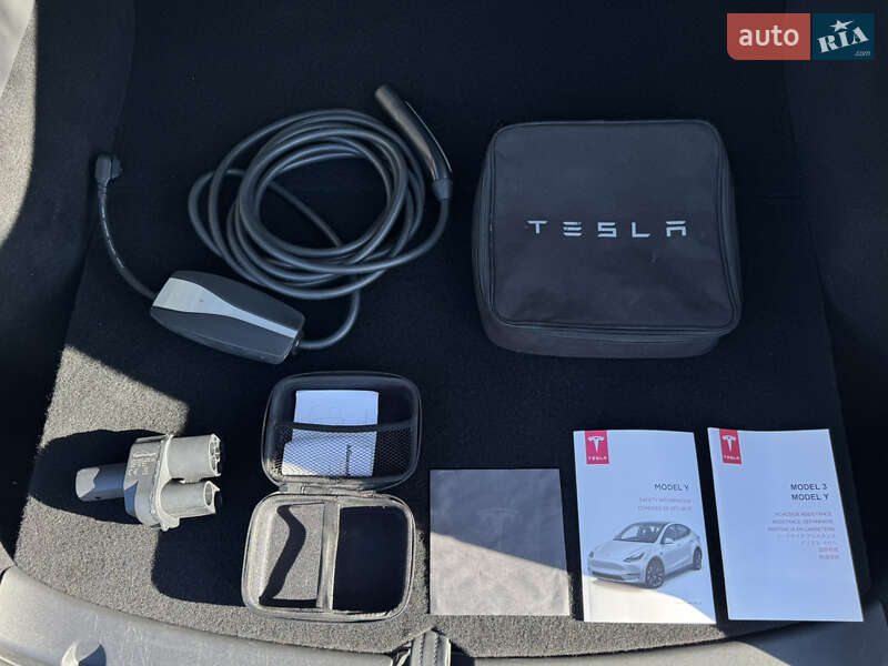 Внедорожник / Кроссовер Tesla Model Y 2021 в Хмельницком