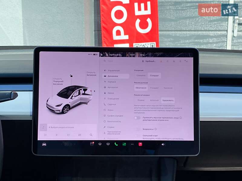 Позашляховик / Кросовер Tesla Model Y 2021 в Києві