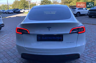 Внедорожник / Кроссовер Tesla Model Y 2021 в 