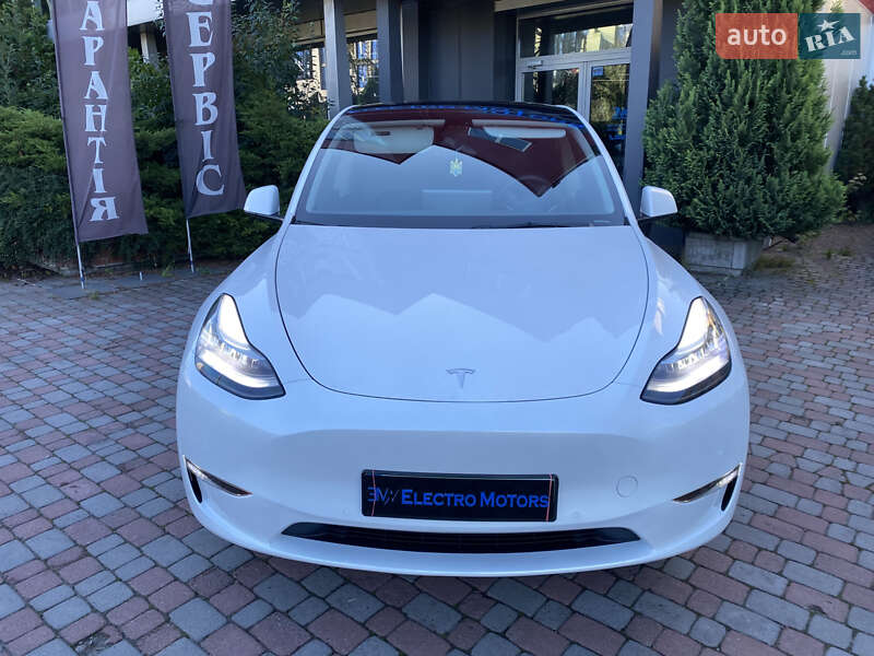 Позашляховик / Кросовер Tesla Model Y 2021 в Львові