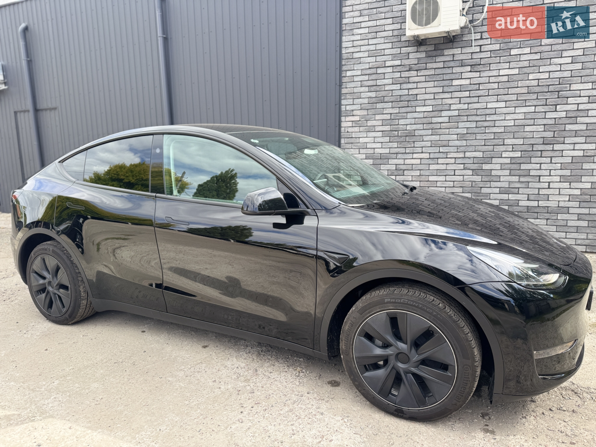 2024 Tesla Model Y - мініатюра 20