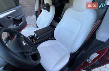 Внедорожник / Кроссовер Tesla Model Y 2023 в 
