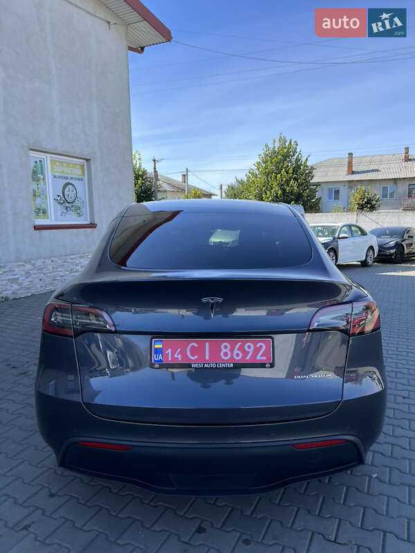 Внедорожник / Кроссовер Tesla Model Y 2022 в Луцке