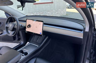 Внедорожник / Кроссовер Tesla Model Y 2022 в 