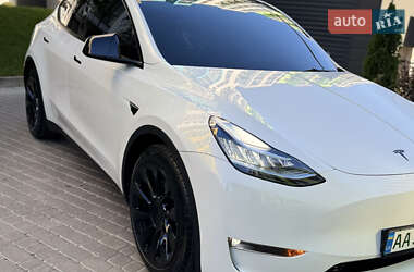 Позашляховик / Кросовер Tesla Model Y 2021 в 