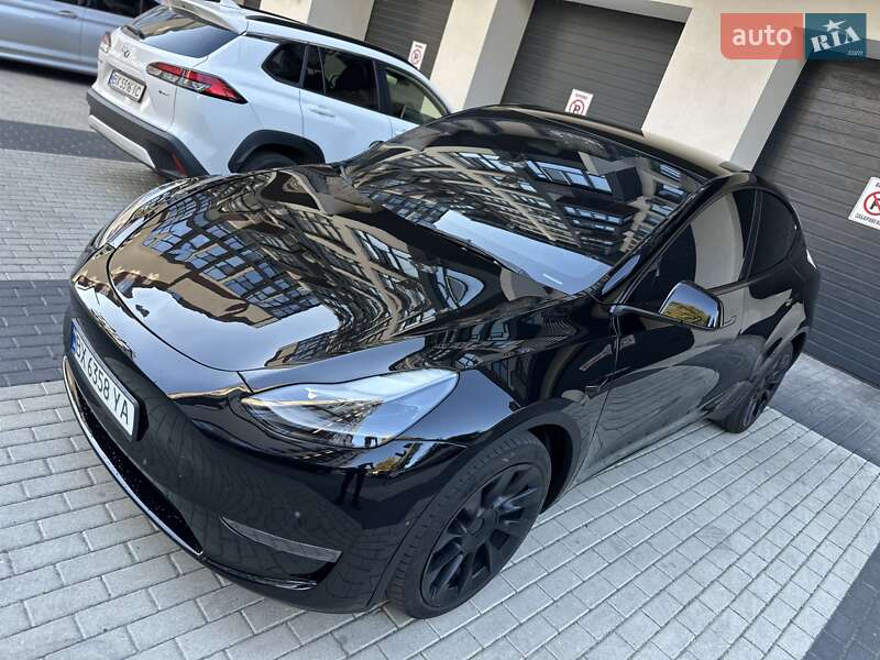Позашляховик / Кросовер Tesla Model Y 2023 в Хмельницькому