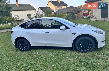 Внедорожник / Кроссовер Tesla Model Y 2022 в 