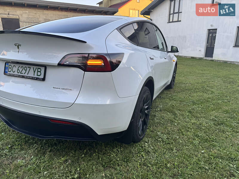 Внедорожник / Кроссовер Tesla Model Y 2022 в Львове фото 12 Внедорожник / Кроссовер Tesla Model Y 2022 в Львове