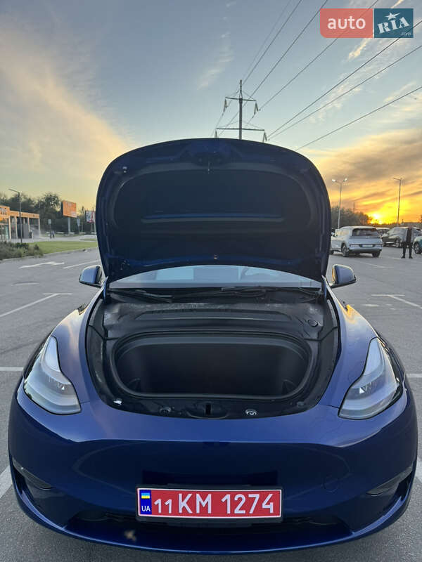 Позашляховик / Кросовер Tesla Model Y 2023 в Ірпені