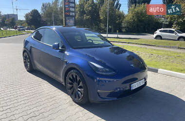 Tesla Model Y 2021