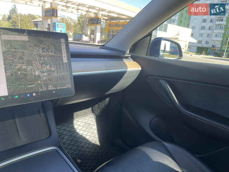 Внедорожник / Кроссовер Tesla Model Y 2021 в Хмельницком фото 13 Внедорожник / Кроссовер Tesla Model Y 2021 в Хмельницком