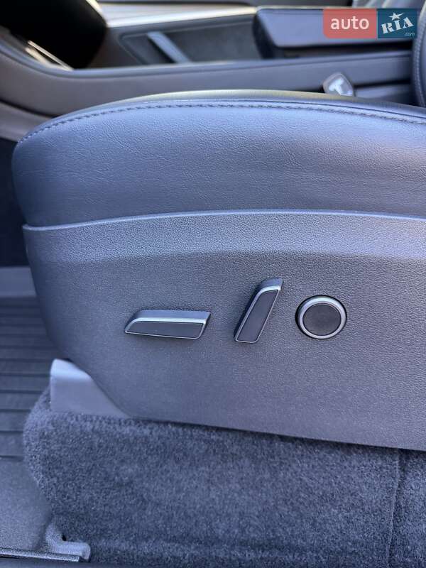 Позашляховик / Кросовер Tesla Model Y 2022 в Вінниці