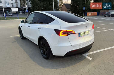 Внедорожник / Кроссовер Tesla Model Y 2022 в 