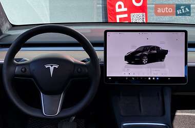 Внедорожник / Кроссовер Tesla Model Y 2023 в 
