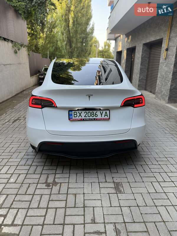 Внедорожник / Кроссовер Tesla Model Y 2023 в Хмельницком фото 2 Внедорожник / Кроссовер Tesla Model Y 2023 в Хмельницком