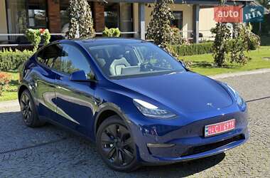 Внедорожник / Кроссовер Tesla Model Y 2022 в 