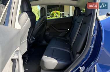 Внедорожник / Кроссовер Tesla Model Y 2022 в 