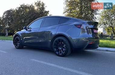 Позашляховик / Кросовер Tesla Model Y 2023 в 