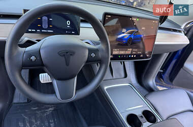 Позашляховик / Кросовер Tesla Model Y 2023 в 