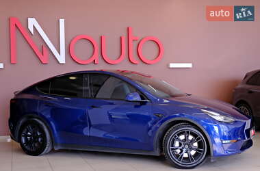Внедорожник / Кроссовер Tesla Model Y 2021 в 