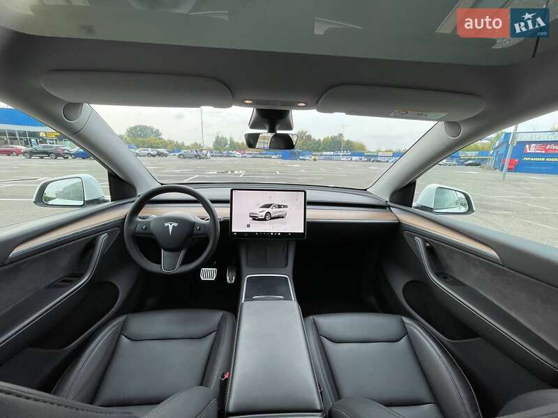 Позашляховик / Кросовер Tesla Model Y 2023 в Києві