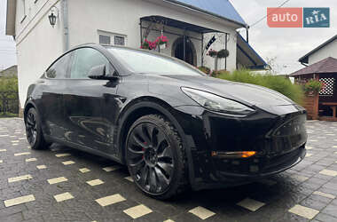 Позашляховик / Кросовер Tesla Model Y 2023 в 