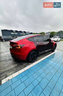 Позашляховик / Кросовер Tesla Model Y 2021 в 