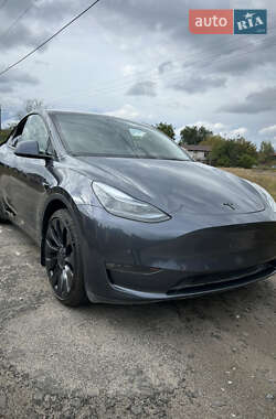 Tesla Model Y 2022