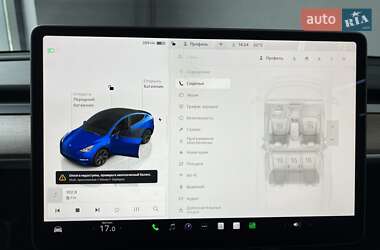 Внедорожник / Кроссовер Tesla Model Y 2024 в 