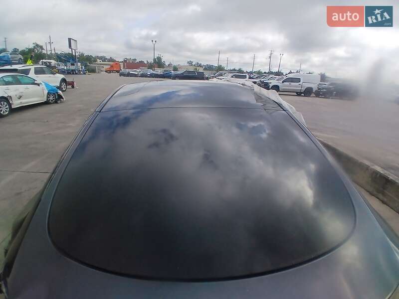 Позашляховик / Кросовер Tesla Model Y 2025 в Луцьку
