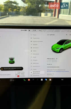 Tesla Model Y 2022