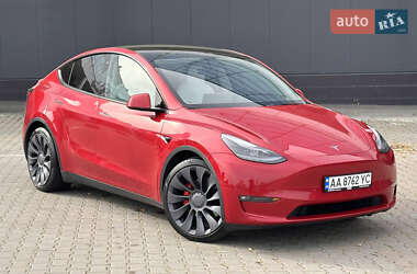 Внедорожник / Кроссовер Tesla Model Y 2021 в 