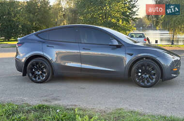Внедорожник / Кроссовер Tesla Model Y 2023 в 