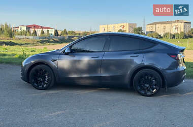 Внедорожник / Кроссовер Tesla Model Y 2023 в 