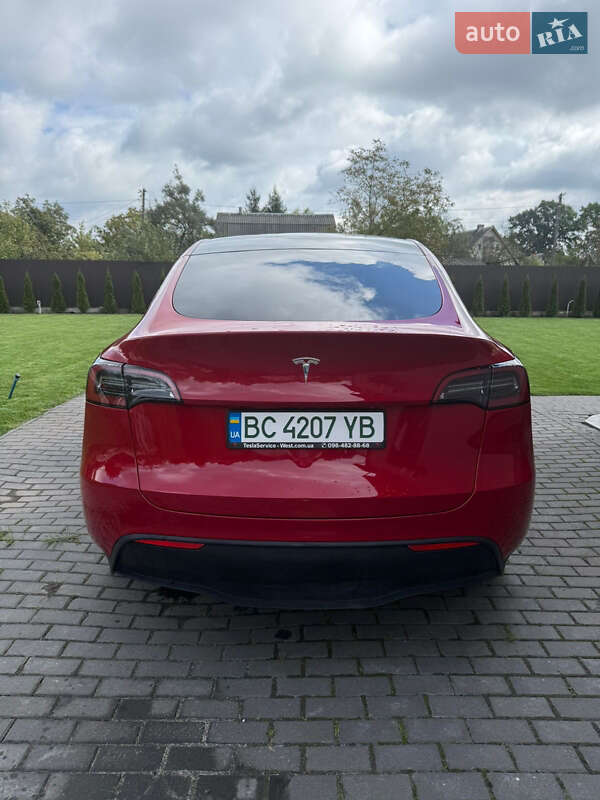 Внедорожник / Кроссовер Tesla Model Y 2023 в Львове