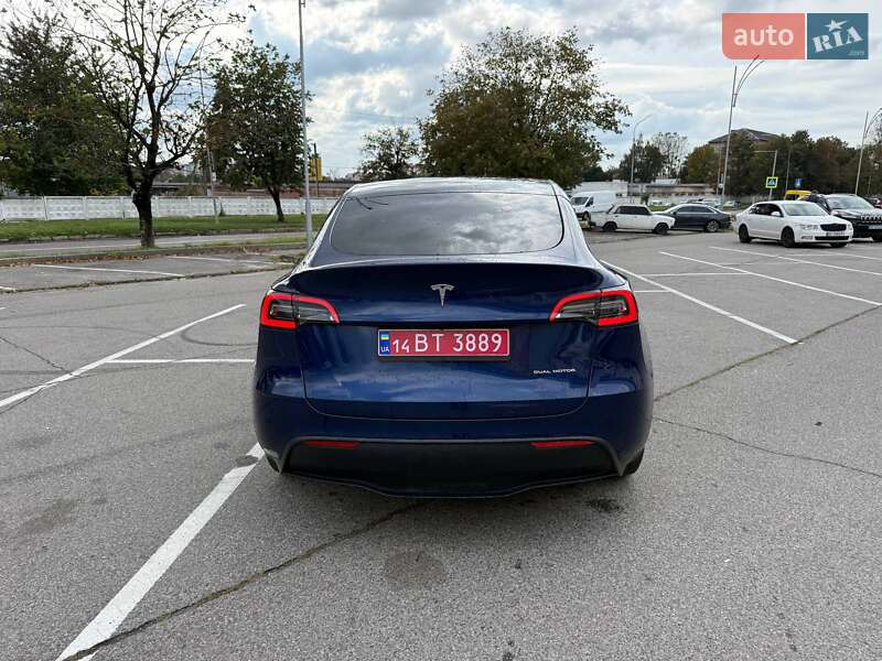Внедорожник / Кроссовер Tesla Model Y 2021 в Львове