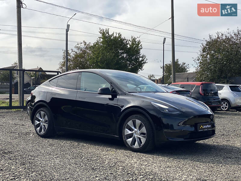 Внедорожник / Кроссовер Tesla Model Y 2022 в Луцке фото 24 Внедорожник / Кроссовер Tesla Model Y 2022 в Луцке