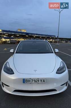 Внедорожник / Кроссовер Tesla Model Y 2022 в 