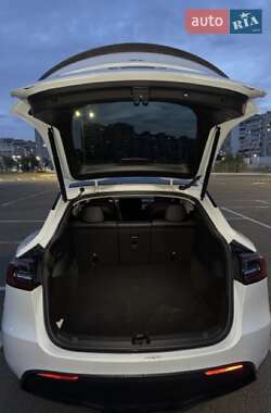 Внедорожник / Кроссовер Tesla Model Y 2022 в 