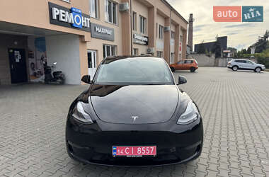 Позашляховик / Кросовер Tesla Model Y 2022 в 