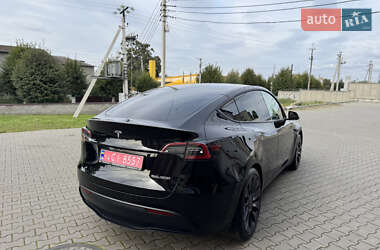 Позашляховик / Кросовер Tesla Model Y 2022 в 