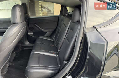 Позашляховик / Кросовер Tesla Model Y 2022 в 