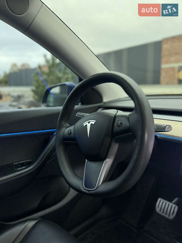 Внедорожник / Кроссовер Tesla Model Y 2021 в Хмельницком