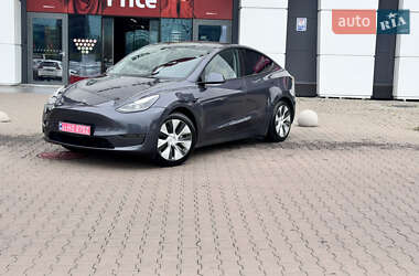 Позашляховик / Кросовер Tesla Model Y 2023 в 