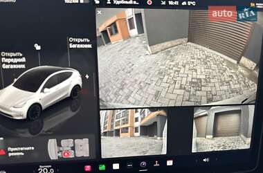 Позашляховик / Кросовер Tesla Model Y 2023 в 