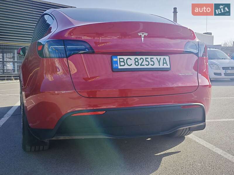 Позашляховик / Кросовер Tesla Model Y 2022 в Львові