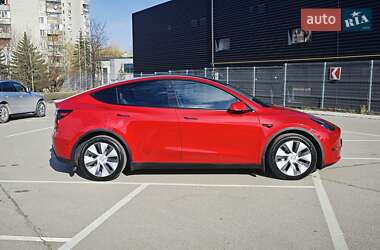Позашляховик / Кросовер Tesla Model Y 2022 в 