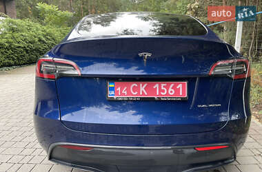 Позашляховик / Кросовер Tesla Model Y 2021 в 